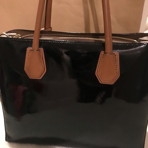 Purse - Picture 2 of 6